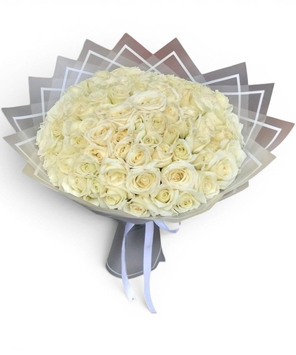 100 White roses