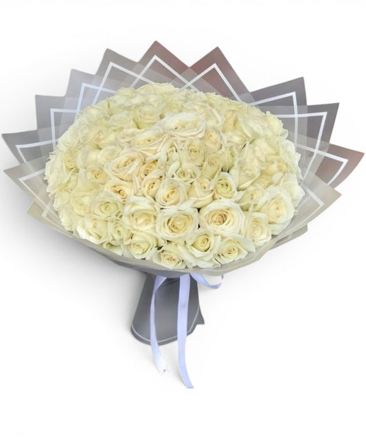 100 White roses