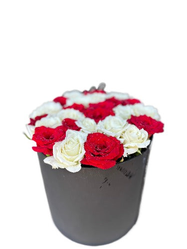 Red & White Flowers Box